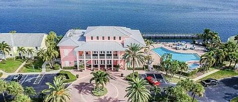 4730 Coquina Key Dr SE #1-C — Photo 30