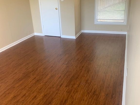 5th image of 4213 Avenue N