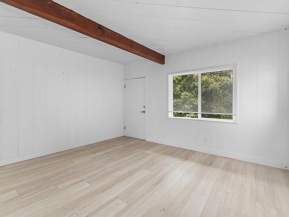 4th image of 3917 Haines St #3925.5
