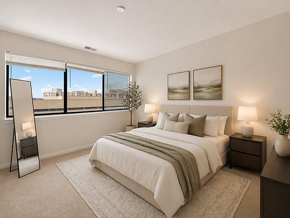 4th image of 1301 N Courthouse Rd APT 1803