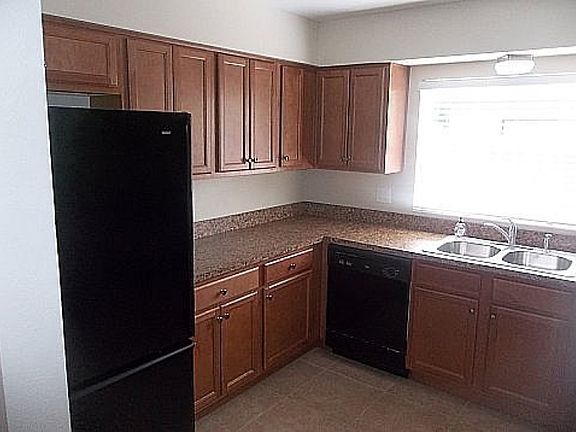 4th image of 103 Driftwood Ln