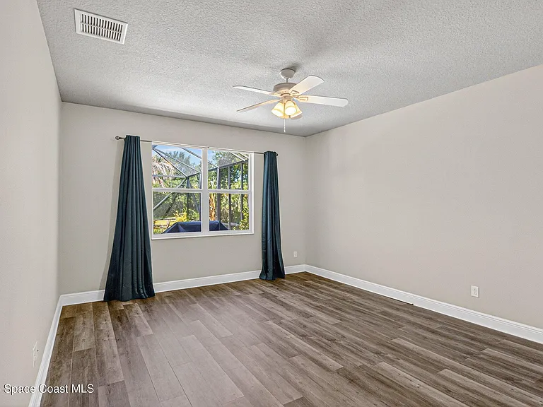 8019 Marquette Dr — Photo 9