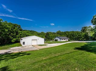 4996 E Moores Creek Rd, Bloomington, IN 47401