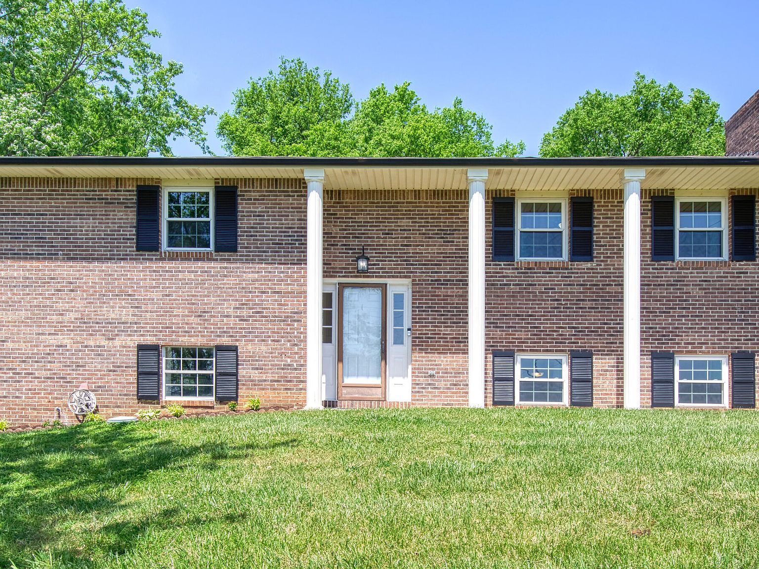 2550 Avery Cir, Lenoir City, TN 37772 Zillow