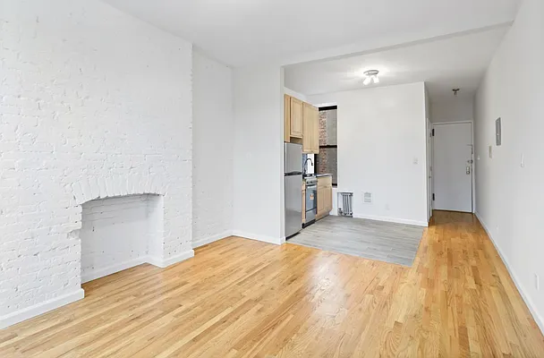 Rented by Compass | media 5