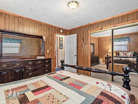 5th image of 2360 Big Antler Rd