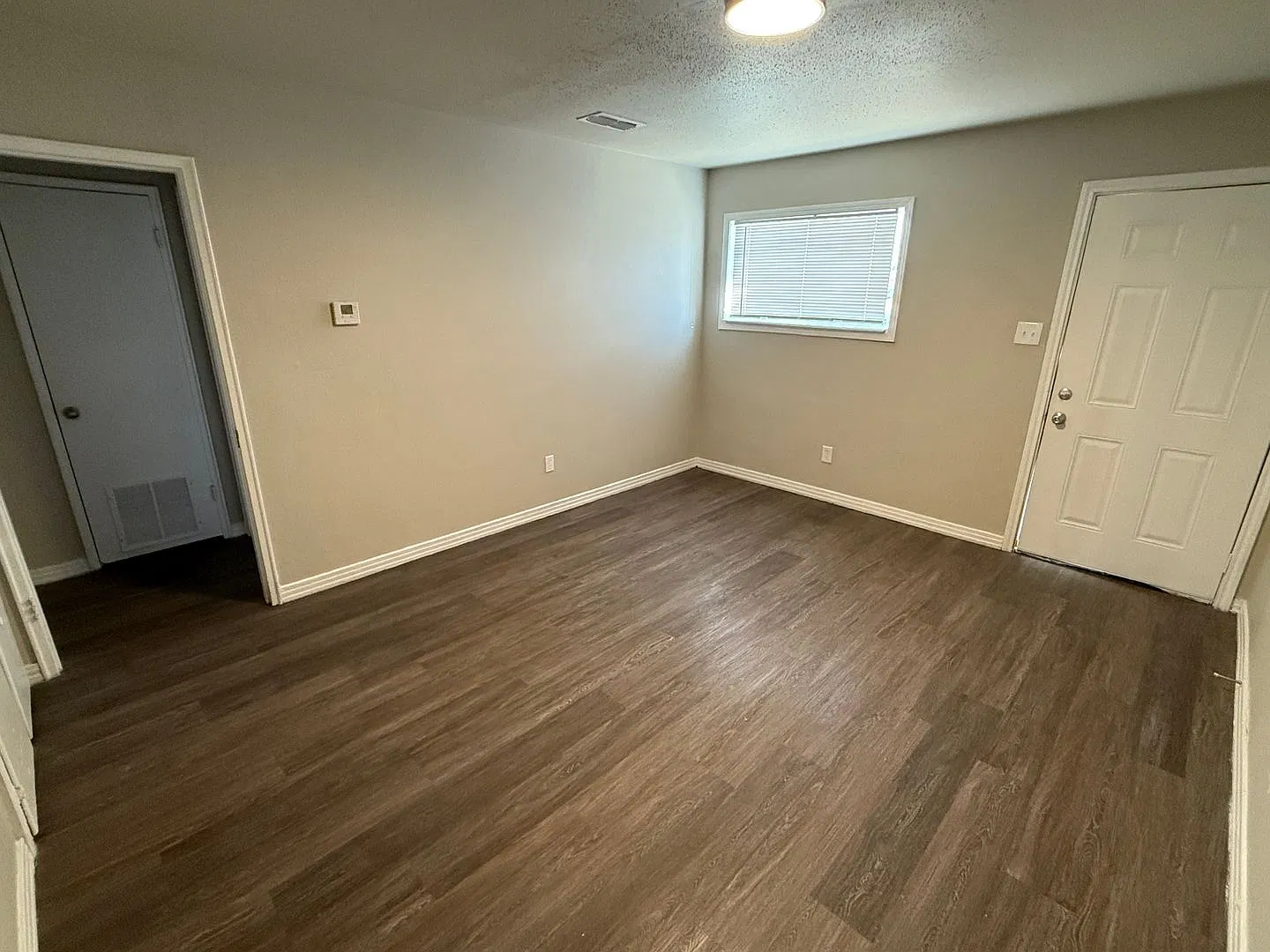 4211-A 35th Street — Photo 2