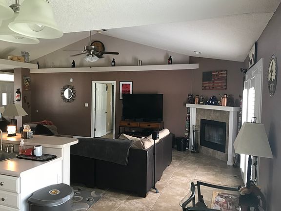 2nd image of 6516 Calle De Lago