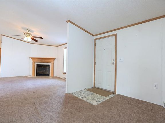 4th image of 6406 Whispering Woods Dr
