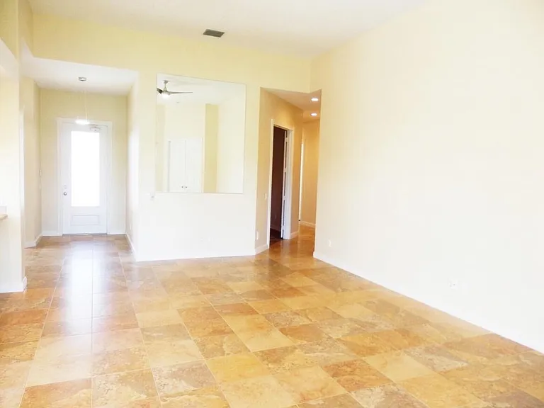 11547 SW Rockingham Dr — Photo 6