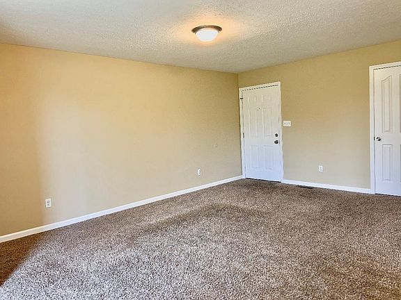 2nd image of 2055 Stonehenge Ave