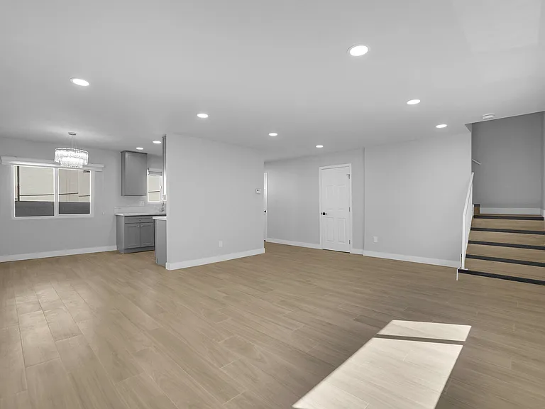 862 W. Mines Avenue — Photo 21