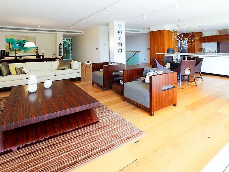 1st image of 80 La Salle St APT 15D