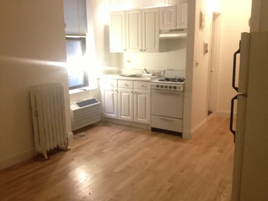 Rented by Prince Real Estate Associates LLC | media 17