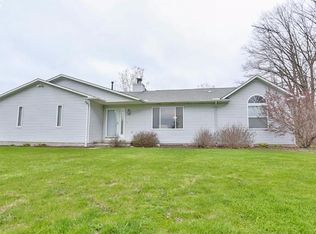 6163 Seymour Rd, Swartz Creek, MI 48473