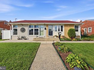 515 Hazel Ave, Folsom, PA 19033