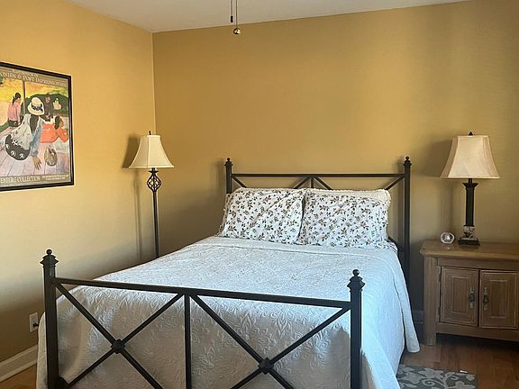 Second bedroom