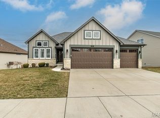 123 Royal Inverness Pkwy, Dardenne Prairie, MO 63368