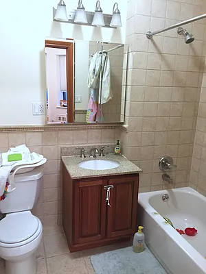 Rented by Salizzoni Realty | media 32