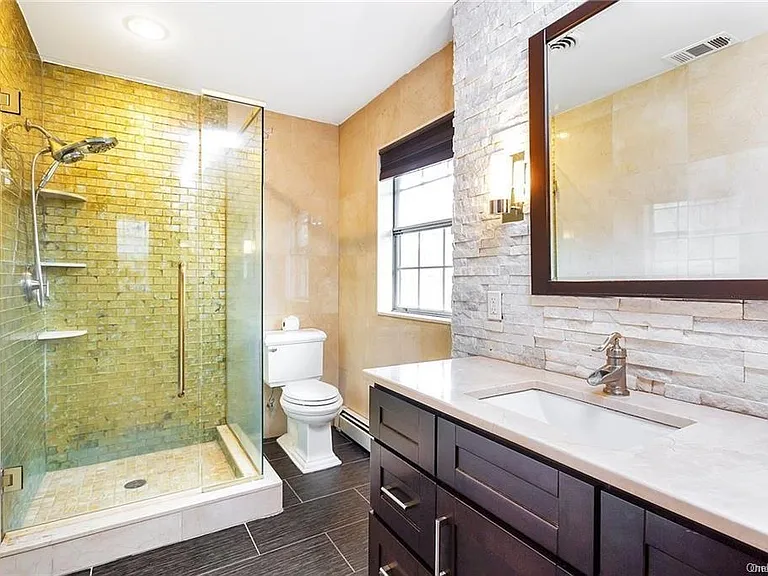 2185 Sultana Dr — Photo 28