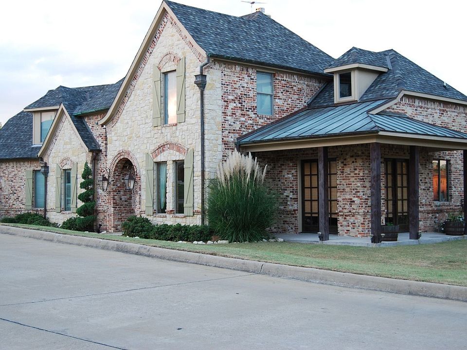View of East elevation