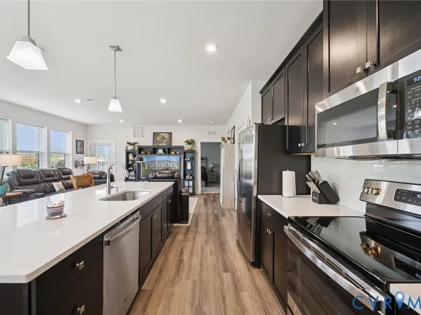 4000 Maze Runner Dr #103, Midlothian, VA 23112