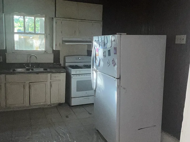 2452 Osage St — Photo 10
