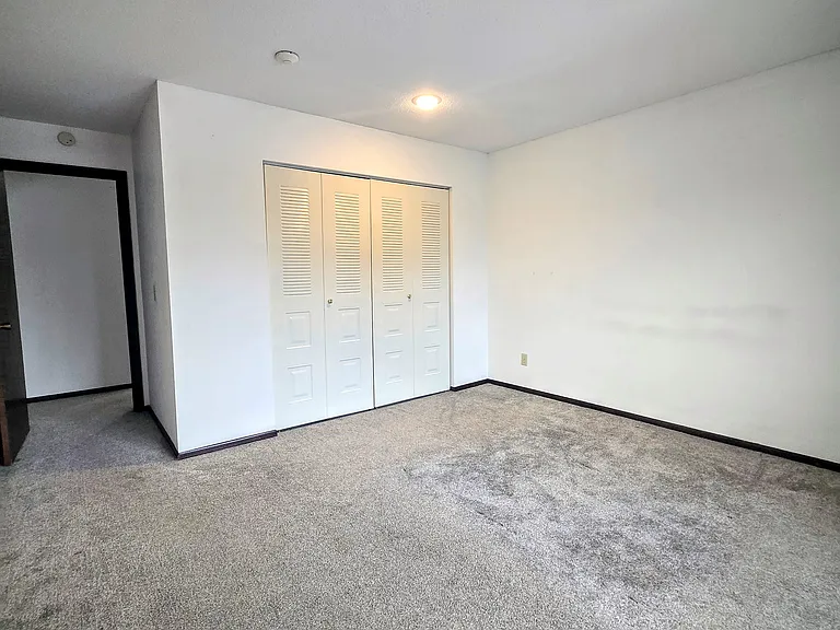 7320 York Ave S #207 — Photo 8