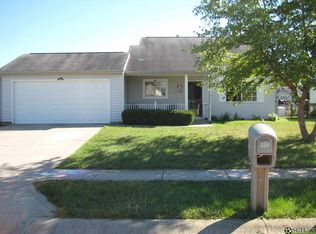 1503 Bridle Way Blvd, Columbus, IN 47201
