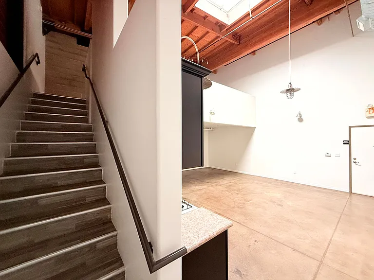 1734 N. Main St.,/ 633 Gibbons Street — Photo 27