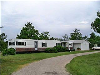 1st image of 4331 N Linden Dr