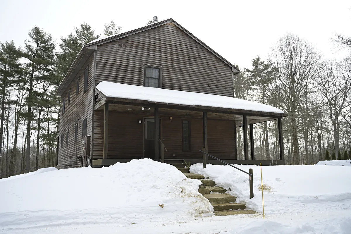 Exterior on west side - 28 Highland Dr