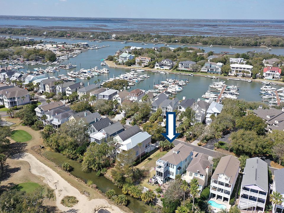 1st image of 10 Yacht Harbor Ct