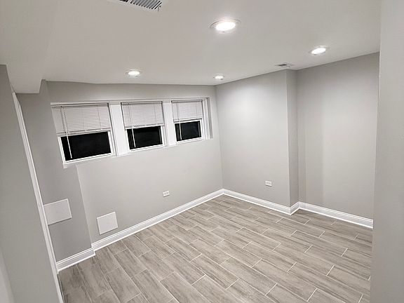 2nd image of 2952 N Nagle Ave #Basement