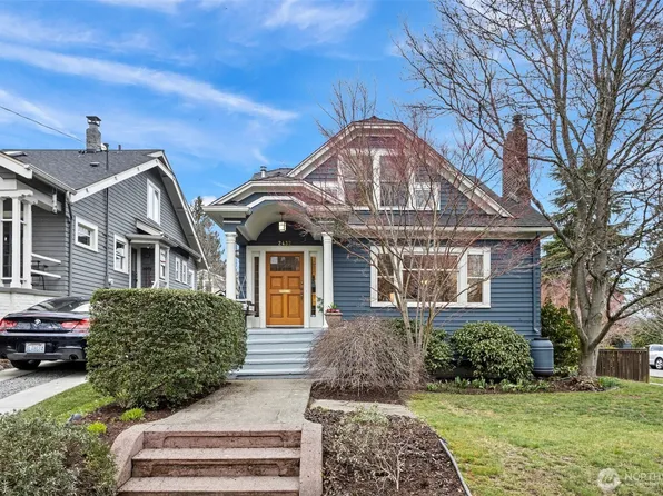 2432 E Calhoun Street, Seattle, WA 98112