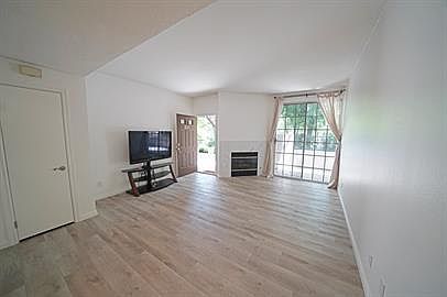 3rd image of 24137 Del Monte Dr #1-1-231