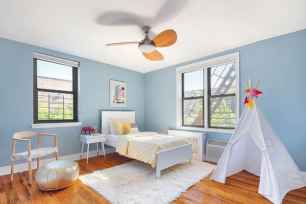 Sold by Compass | media 19