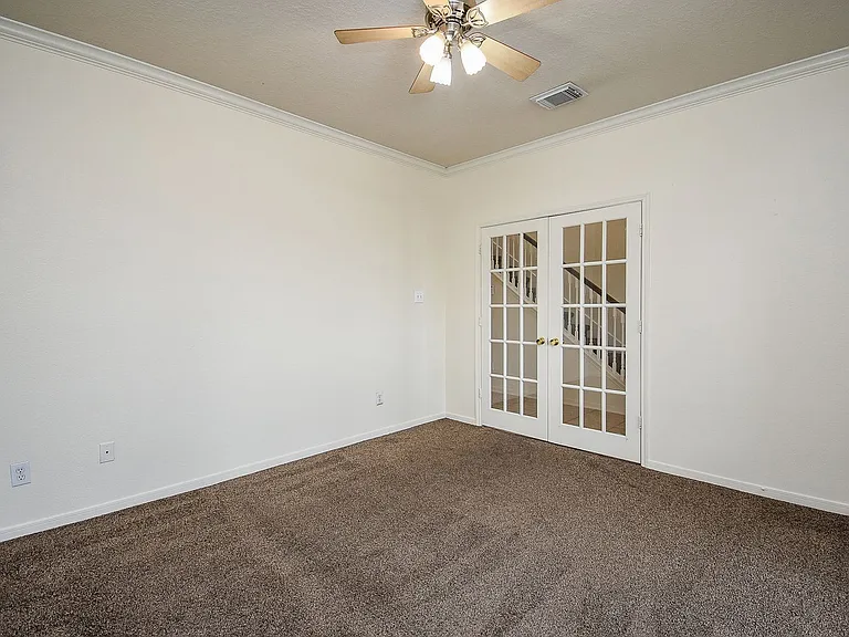 6323 Haddock Ct — Photo 6