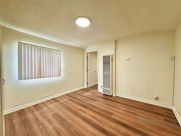 4th image of 721 Pioneer Ave #3/4