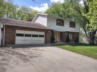 6528 Sherwood Ave, Edina, MN 55435