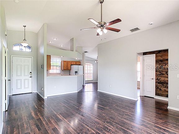 5th image of 7943 Princeton Manor Cir