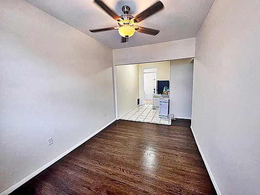 Rented by Brooklyn Property Group LLC | media 9