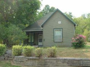 13 Avoca Ln, Springville, IN 47462