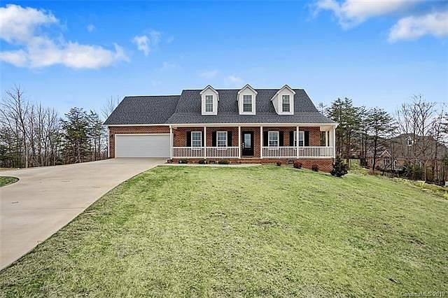 1st image of 7798 Pinecone Ln