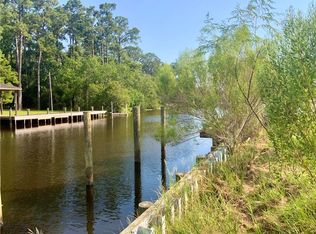 101 Island Dr, Slidell, LA 70458