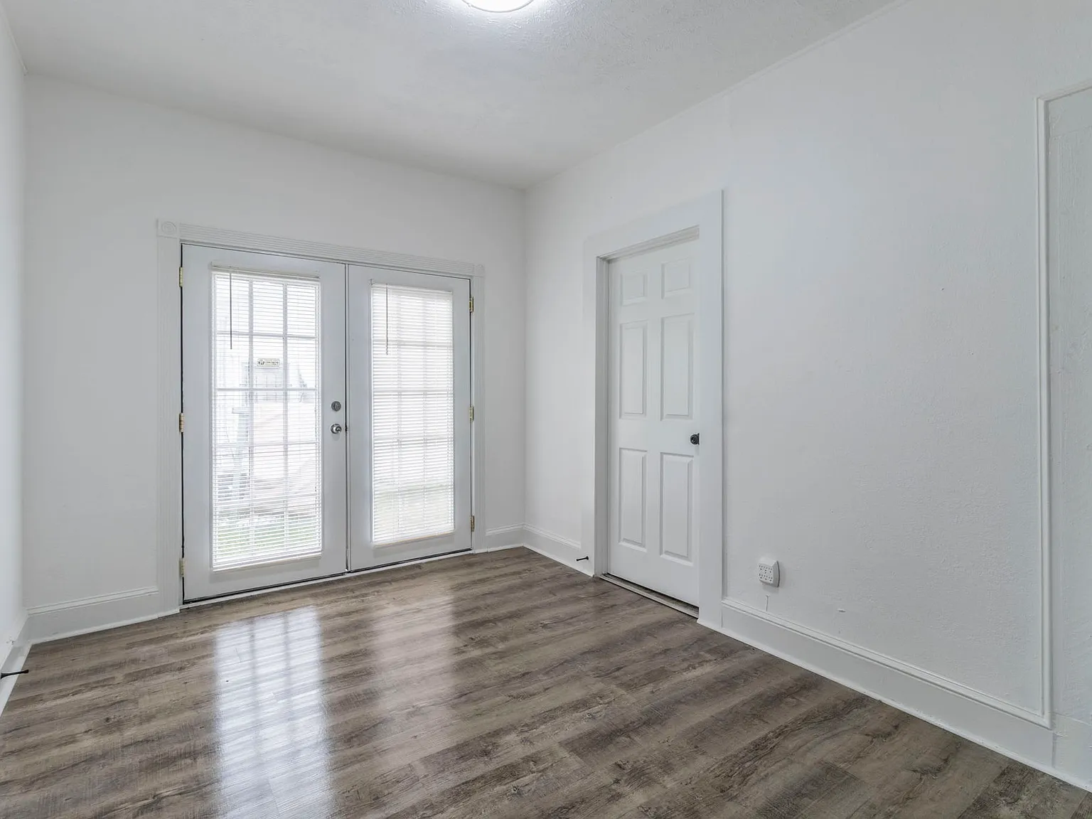 3 bed, 1484 sqft, $1,980 — Photo 4