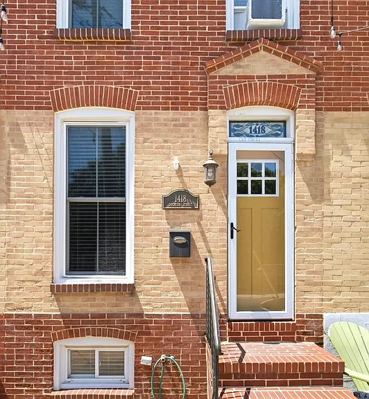 1418 Decatur St — Photo 2