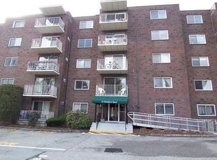 34 Hamilton Rd APT 104, Arlington, MA 02474