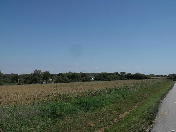 3rd image of 1815 Lake Saint Louis Blvd