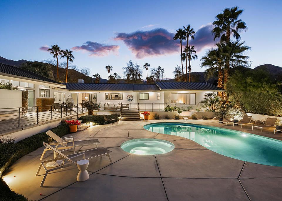 1st image of 71418 Mirage Rd